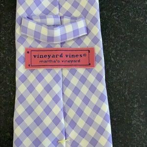 Vineyard vine tie